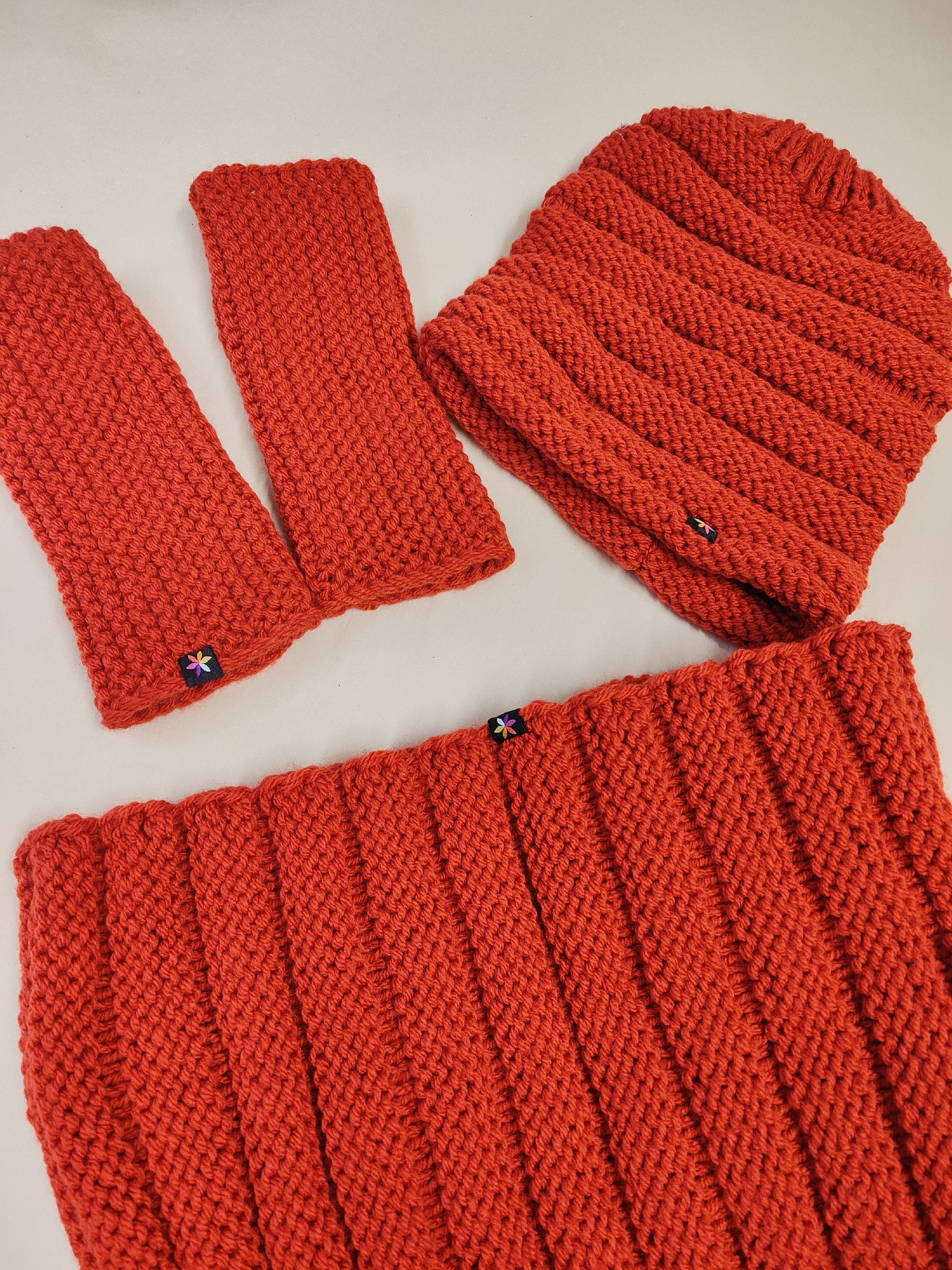 zimní pletené čepice a doplňky